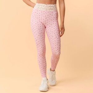 NWT! Popflex Target X Blogilates Women’s Ruched Waist Leggings Pink Floral Med